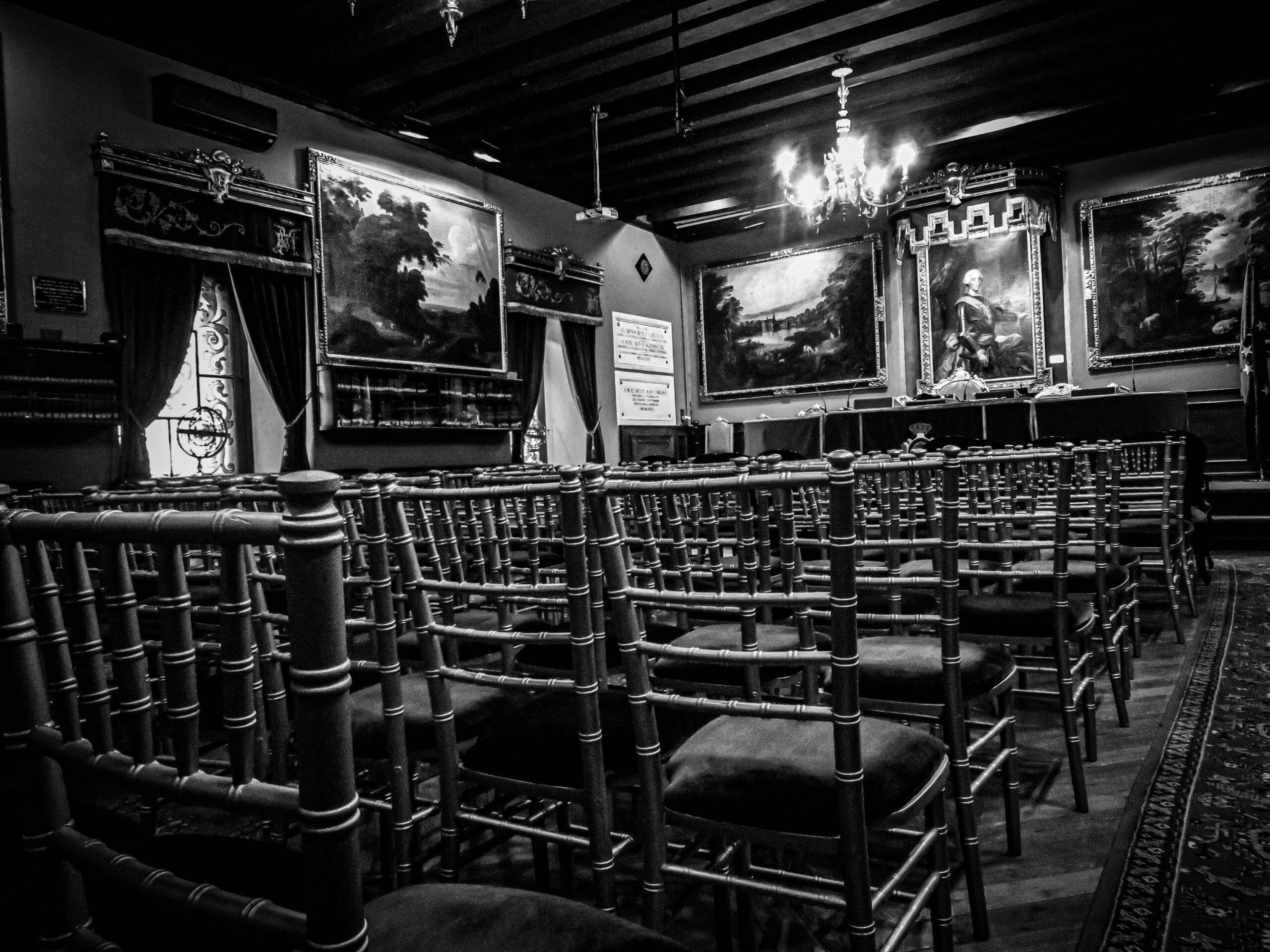 Salón de Actos de la Real Sociedad Económica Matritense de Amigos del País