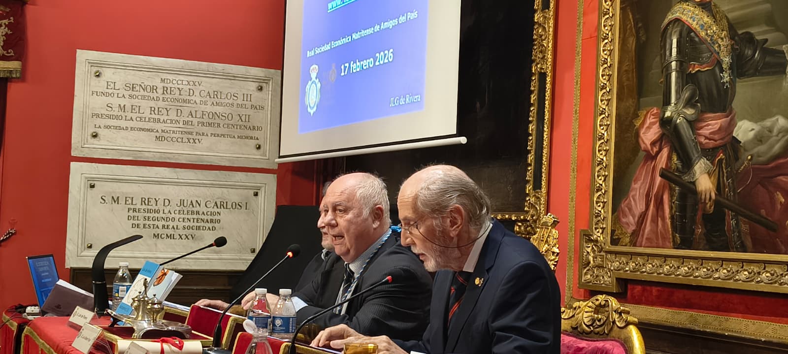 Galería Semana 8: instantánea de la semana con foco en la acción principal y lectura visual directa.