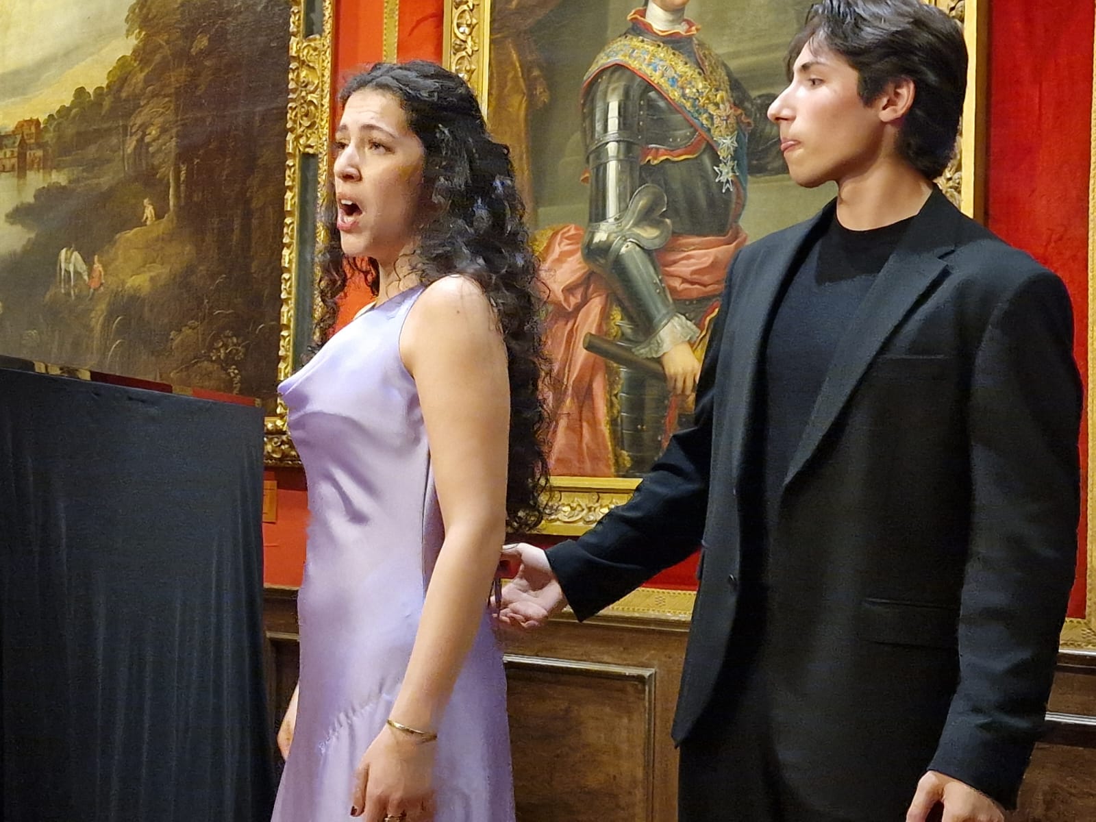 Reunión institucional Matritense asistentes Torre histórica