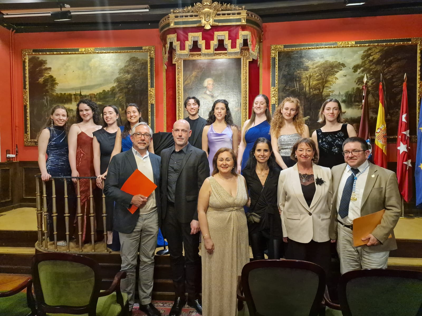 Jornada institucional Matritense público en Torre histórica