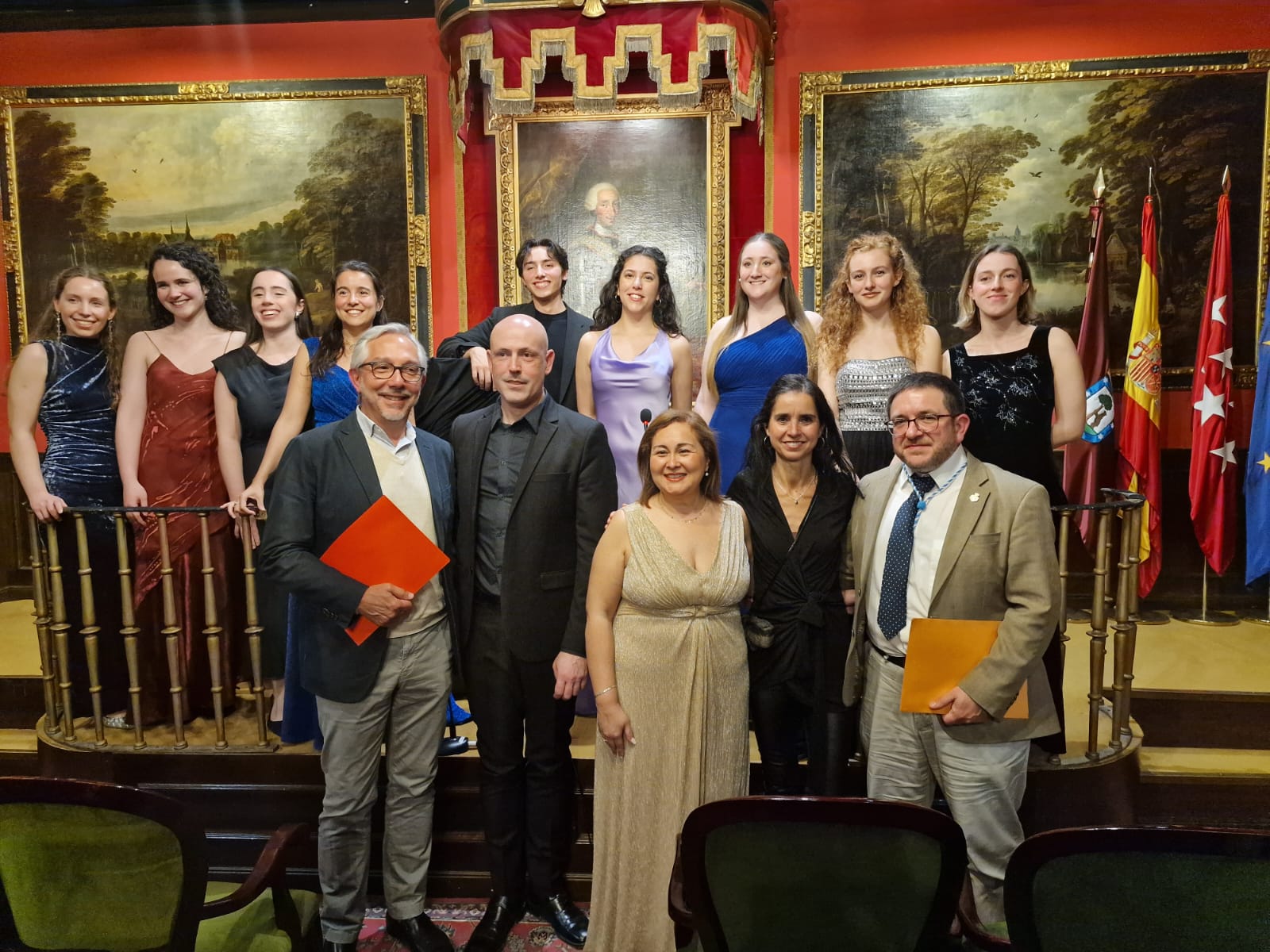 Encuentro cultural asistentes Matritense en Lujanes