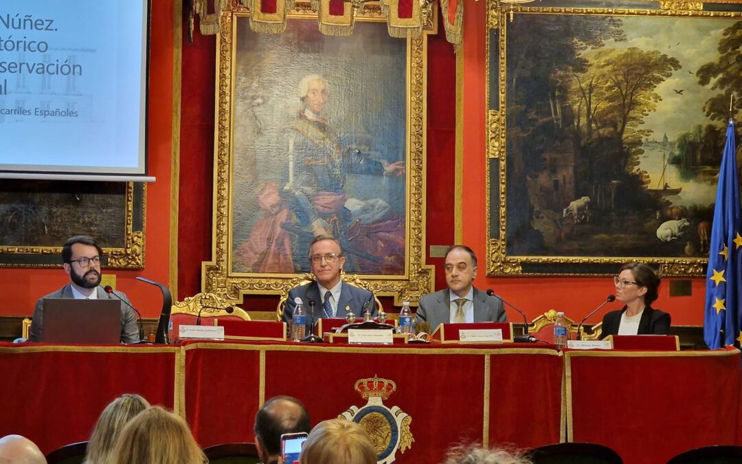 Fotos del curso “Palacios de Madrid: del esplendor a su destrucción” en la Real Sociedad Económica Matritense